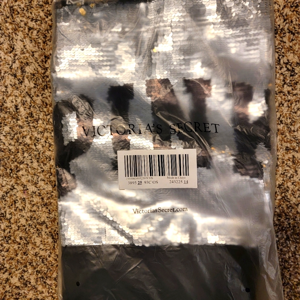 Victoria secret tote